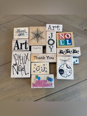 Wooden Holiday & Celebration Stamp Set - Natural Wood